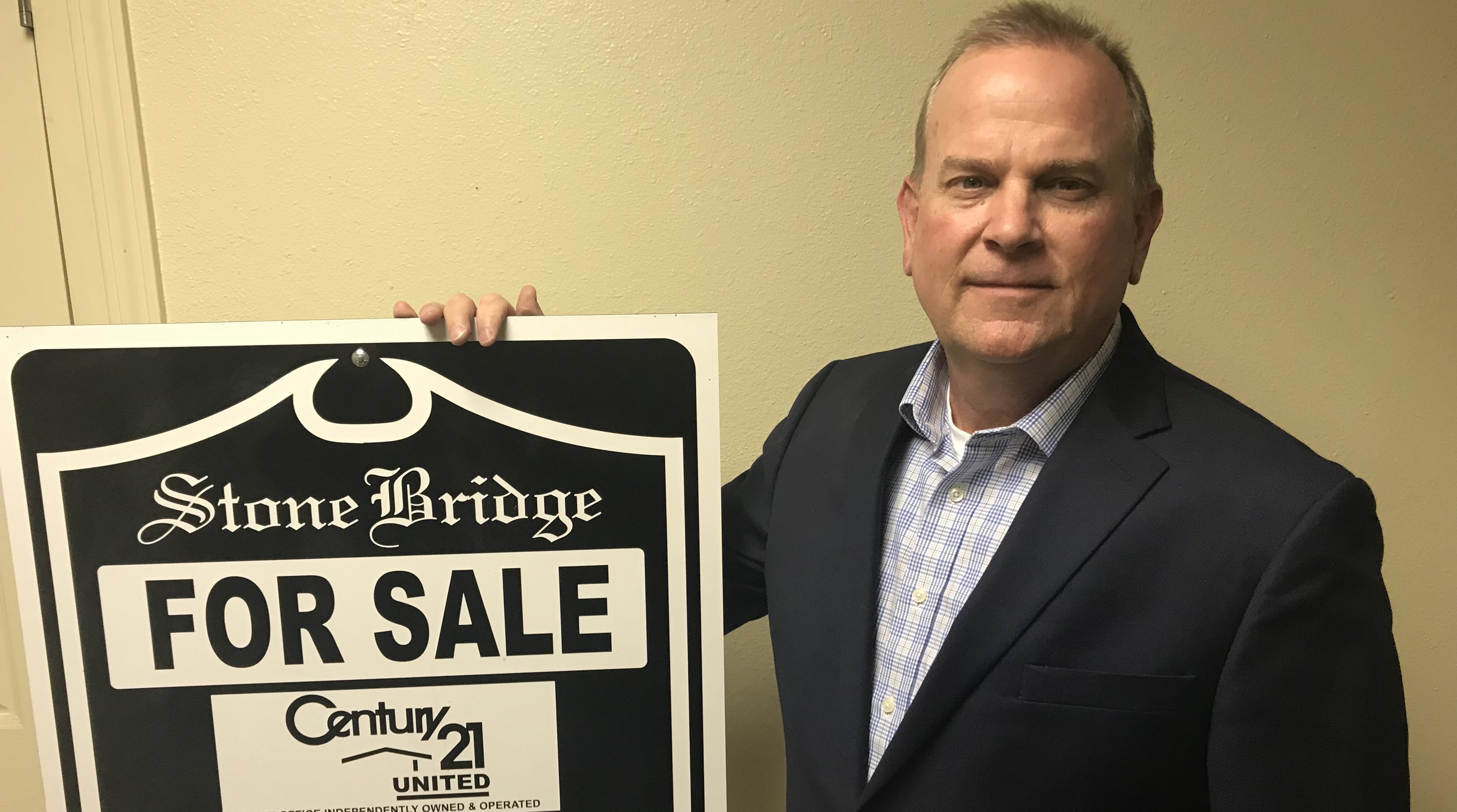 Lovin' My Job in Bossier Stan Cole, Century 21 Real Estate